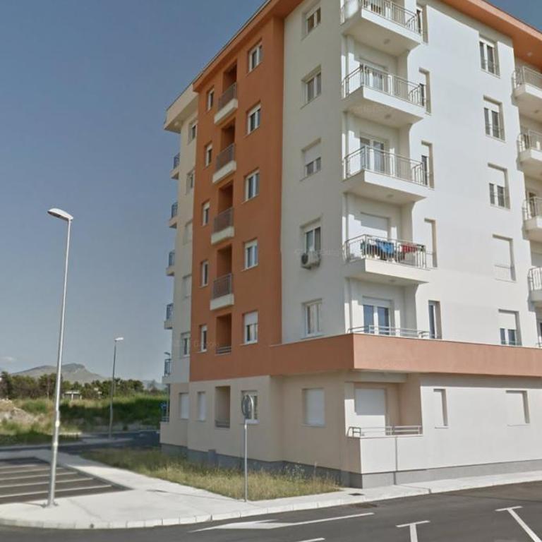 Enigma - One-Bedroom Apartment - 12