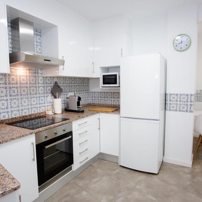 Enviable Location at Port Denia - Walk to Marineta Casiana Beach - Apartamento - 4