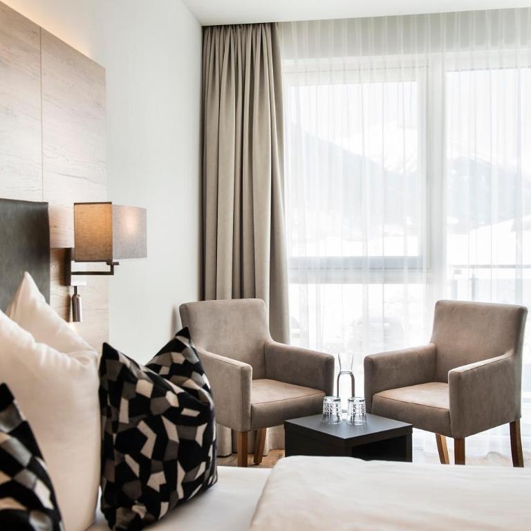 Hotel Modern Mountain - Deluxe Doppelzimmer mit Balkon - 3