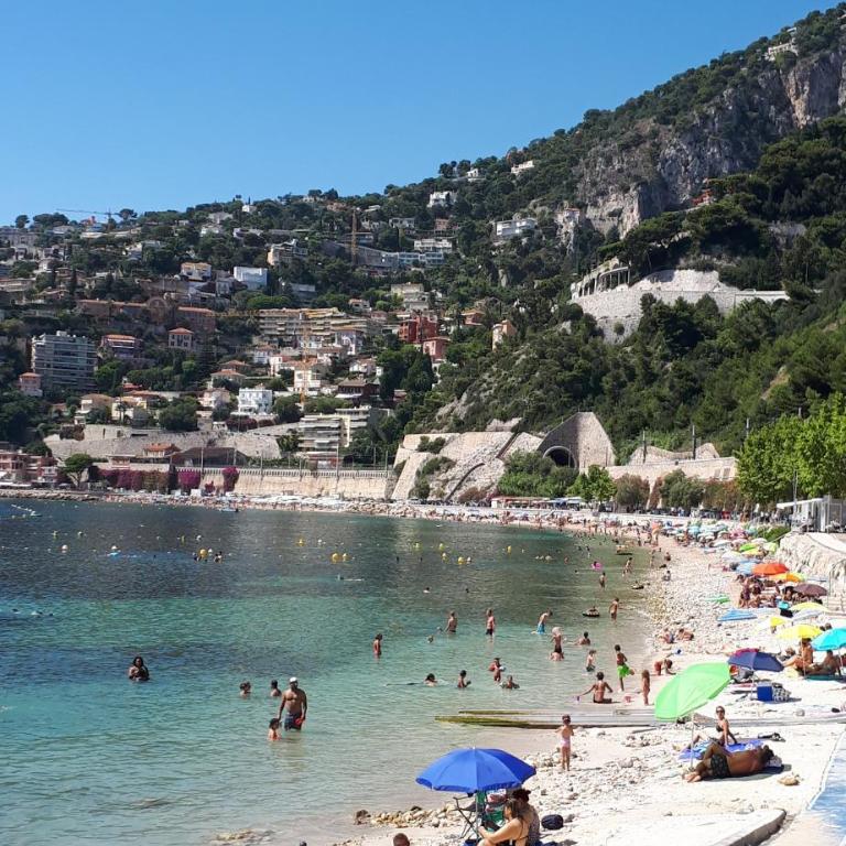 Vue mer exceptionnelle entre Nice et Monaco - Appartement 2 Chambres - 41
