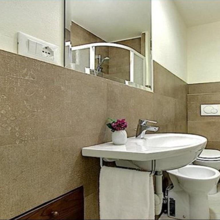 Romantic Loft in Santa Croce - Studio Apartment - 9