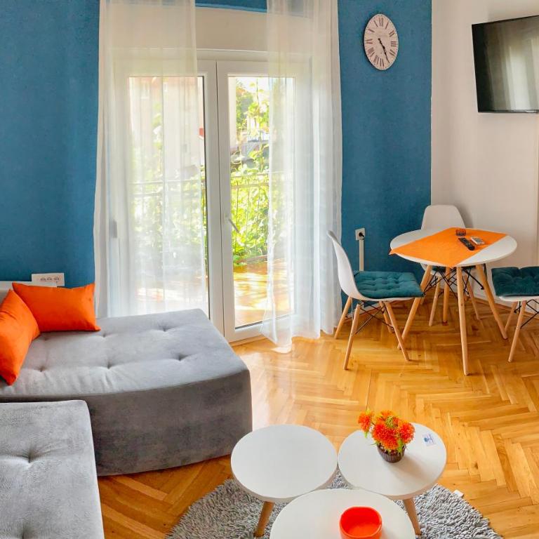 Apartments Jovana - Apartment with Sea View - 3