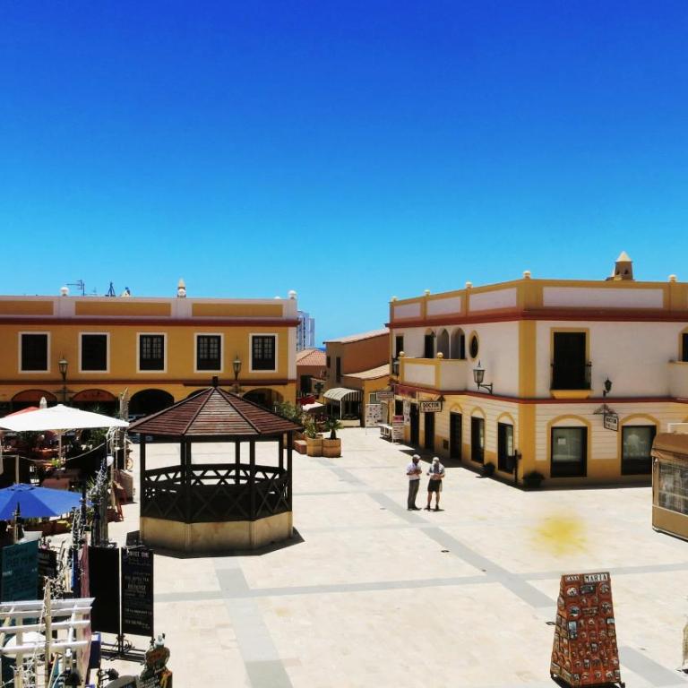 Large apartment on golf course - Apartamento de 1 dormitorio - 24