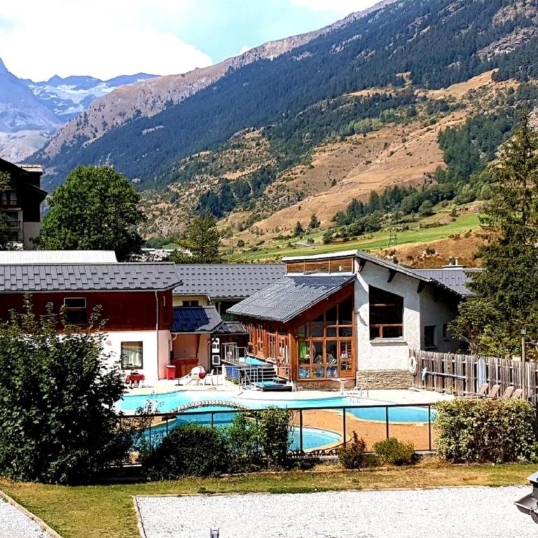 CIS-Ethic Etapes de Val Cenis - Chambre Triple avec Salle de Bains Privative - 9