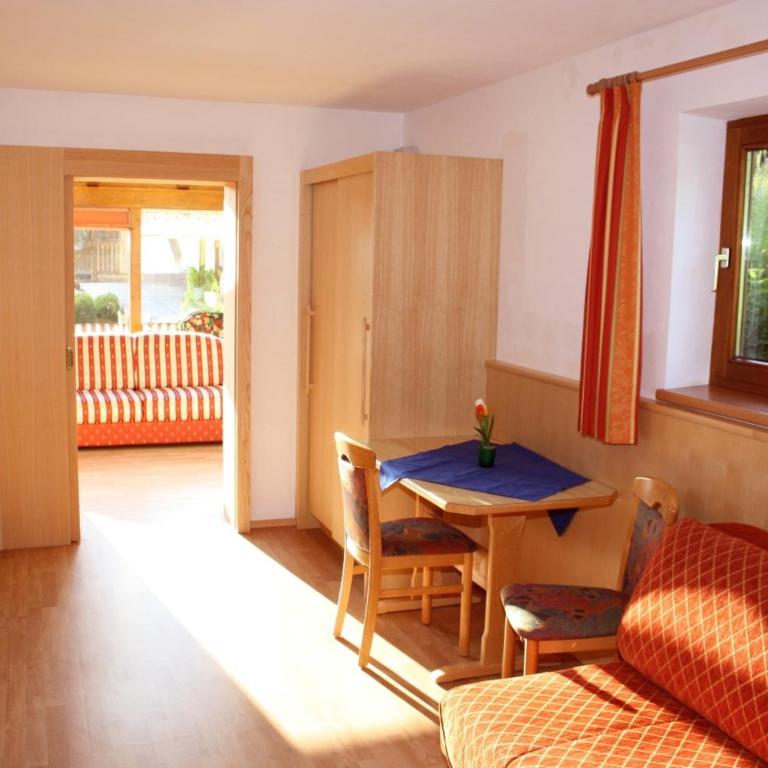 Ferienwohnung Saalbach Fieberbrunn - One-Bedroom Apartment with wintergarden TOP 3 - 1