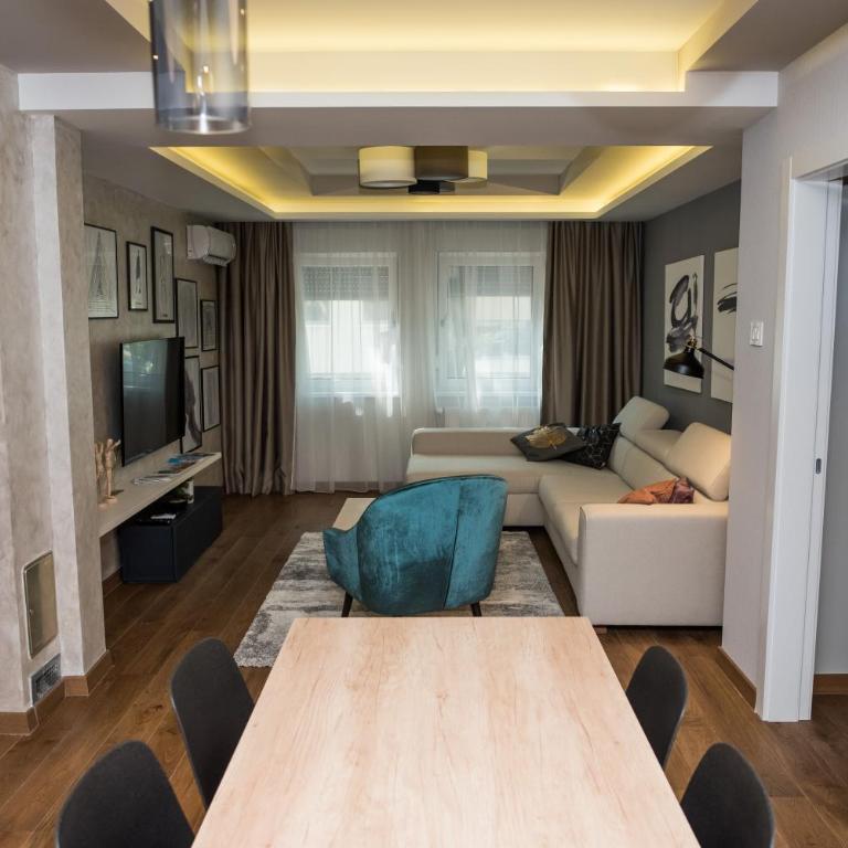 Apartman Donner Centar IV - Two-Bedroom Apartment - 1