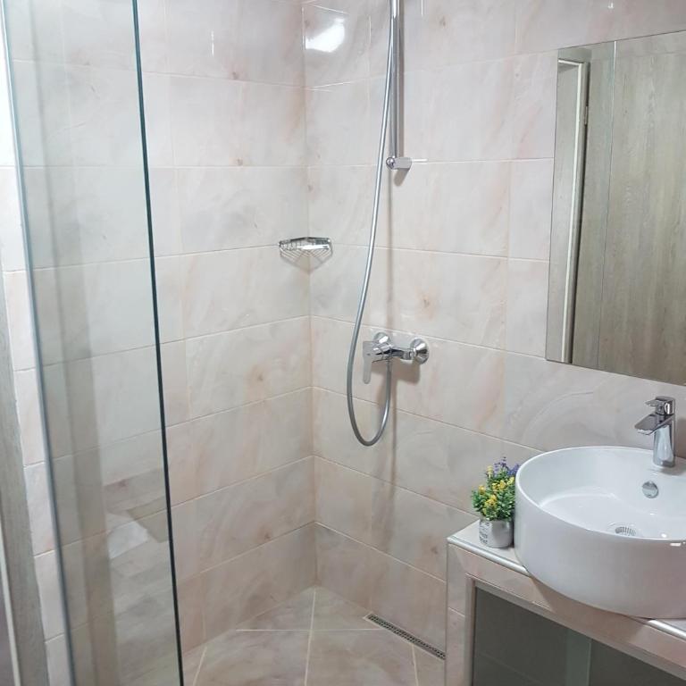 Aman Guesthouse - Small Single Room - 13