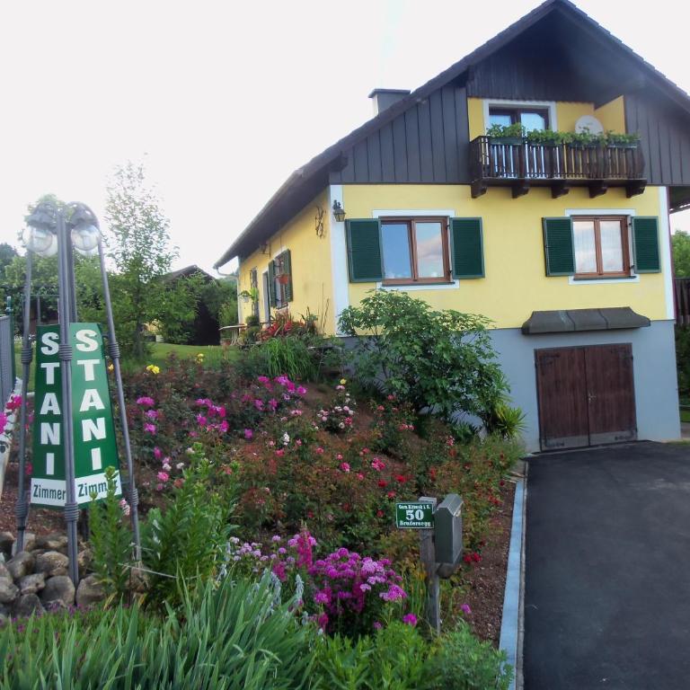 Obstbau und Gästezimmer Stani - Doppelzimmer mit Balkon - 1