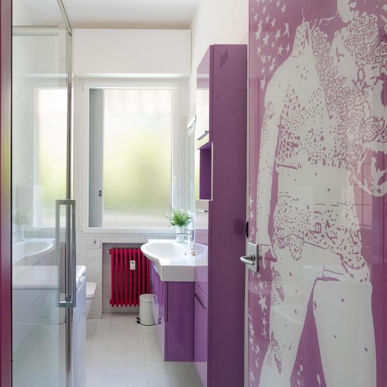 GuestHost - Sant'Orsola Colorful Huge Apartment - Two-Bedroom Apartment - 15