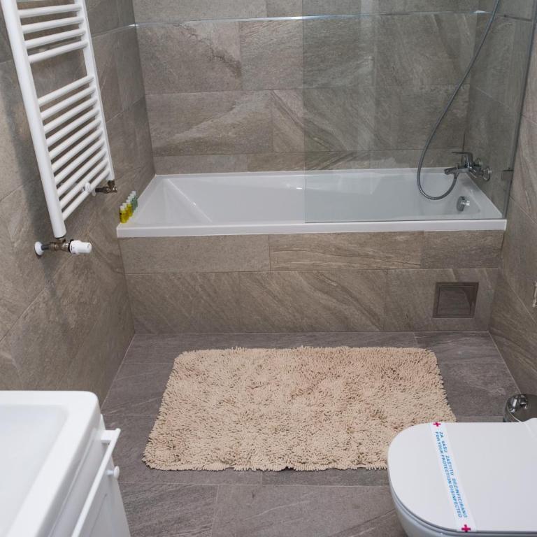 Apartman Donner Centar IV - Two-Bedroom Apartment - 33