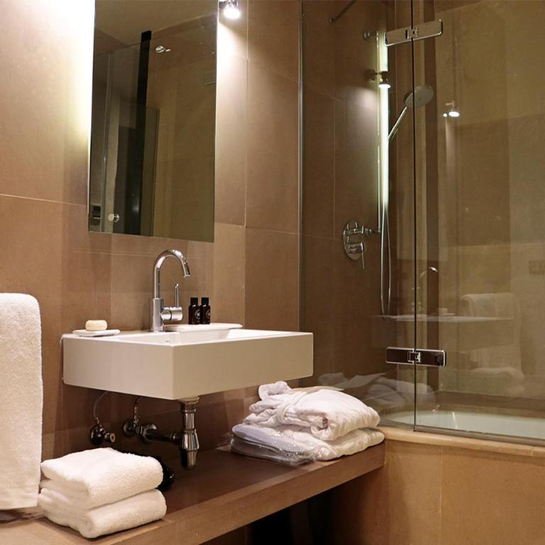 EME Catedral Mercer Hotel - Habitación Doble Superior - 1 o 2 camas - 5