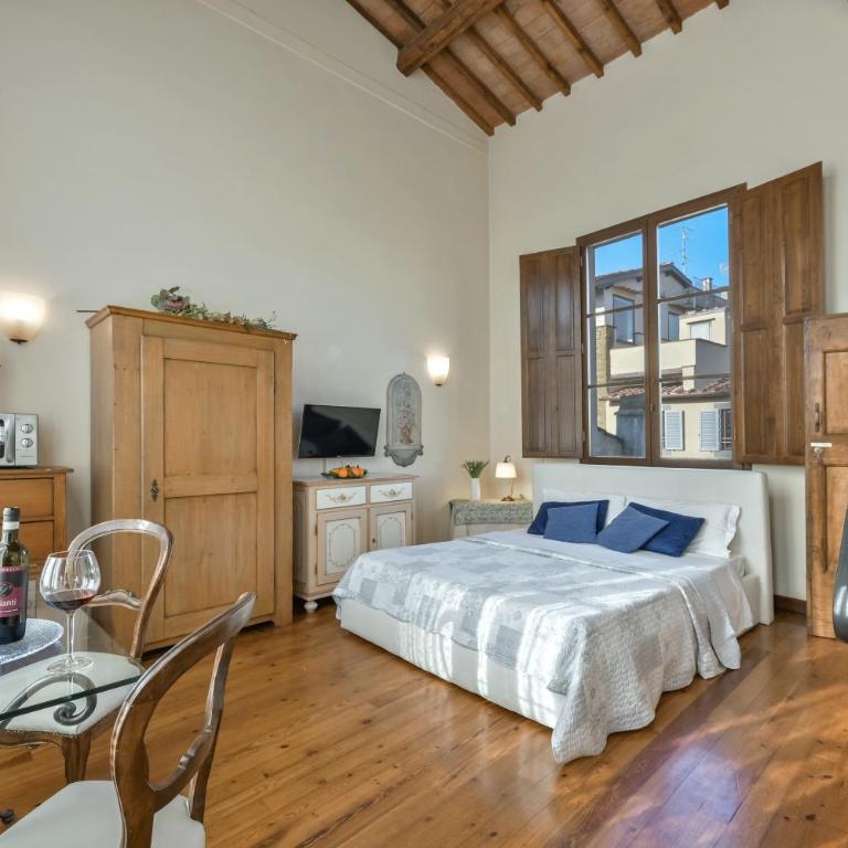 Palazzo Uguccioni Apartments - Studio - Split Level - 4