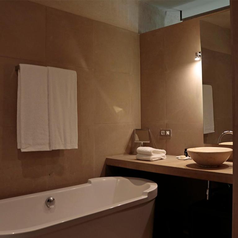 EME Catedral Mercer Hotel - Suite Junior con vistas - 9