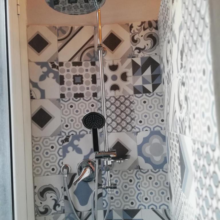 B&B IL SOGNO - Double or Twin Room with Shared Bathroom - 11