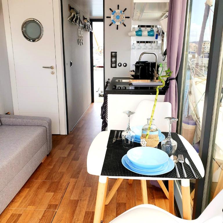 Houseboat Seabreeze - Casa Mobile - 35