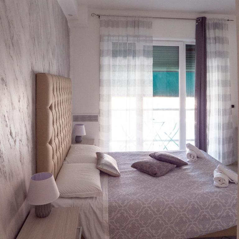 Albachiara Suite Rooms - Camera Matrimoniale Deluxe con Balcone - 16