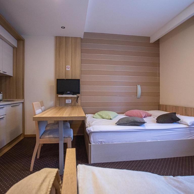 Apartments Suncani Vrhovi Kopaonik - Deluxe Studio - 5