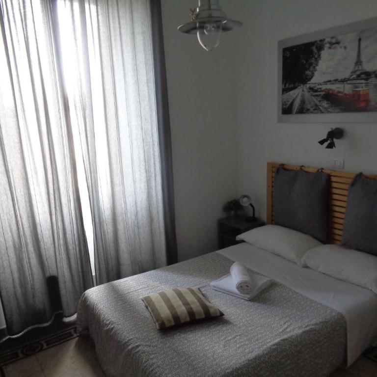 T C RMs - Camera Matrimoniale con Bagno Privato - 1
