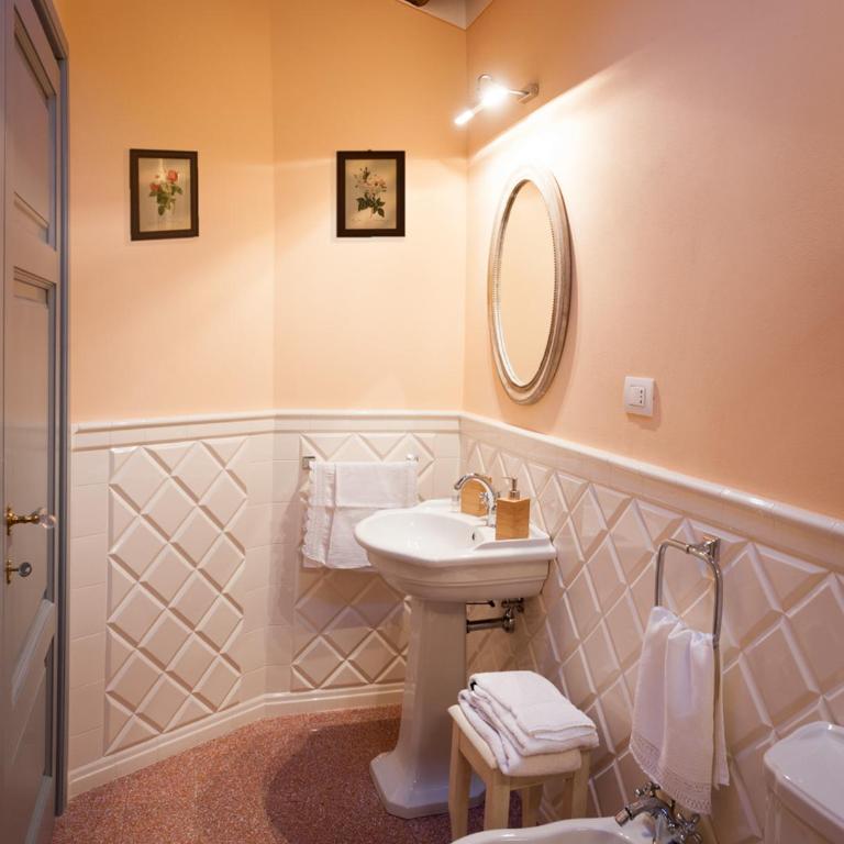 L'Arancera - Camera Deluxe Matrimoniale/Doppia con Letti Singoli con Vista Piscina - 2