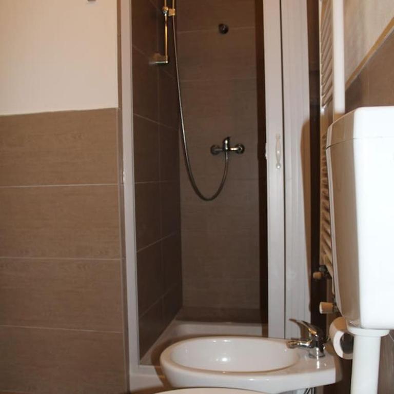 Casa vacanza le mansardine - Appartamento con 1 Camera da Letto - 9