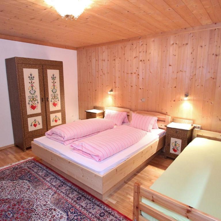 Chalet in Bramberg near Ski Slopes - Apartment mit 4 Schlafzimmern - 10