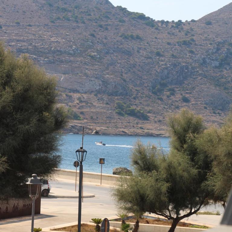 Lanterna sul mare - Two-Bedroom House - 42