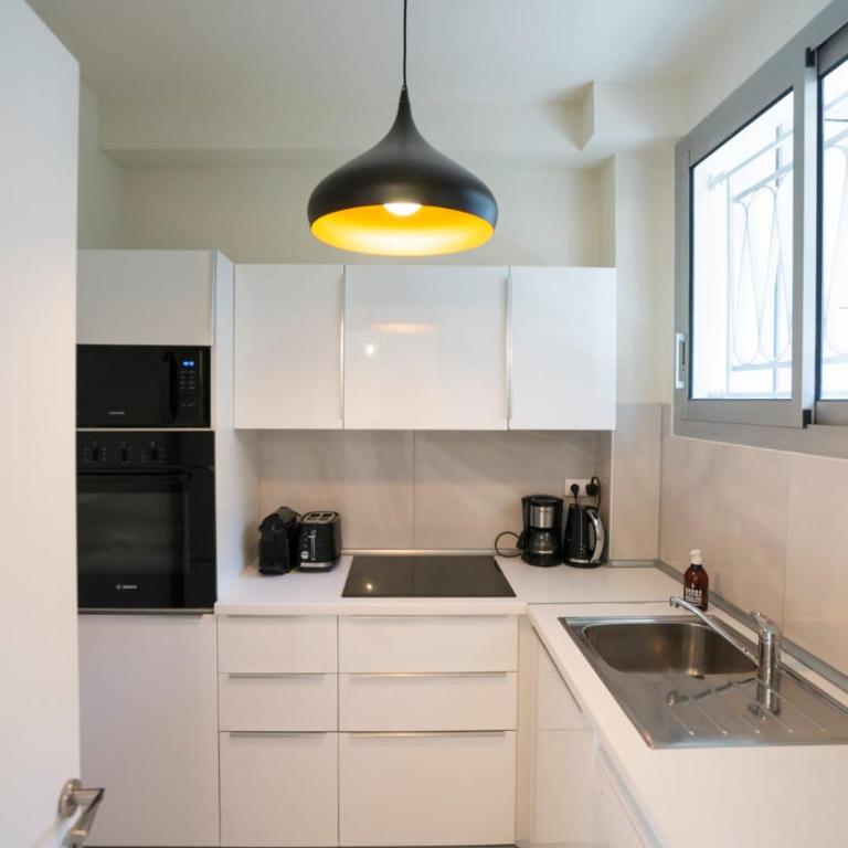 Vue mer exceptionnelle entre Nice et Monaco - Appartement 2 Chambres - 34