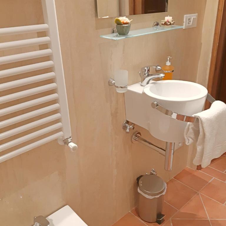San Gimignano Apartments Chianti - Two-Bedroom Apartment - 31
