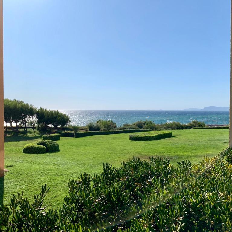 Domaine de La Coudouliere, Vue Mer, Plage, Piscine et Parc - One-Bedroom Apartment - 23