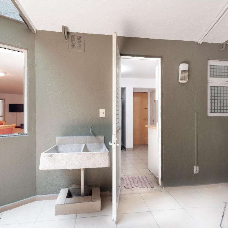 Beautiful apartment Ahuehuetes - Two-Bedroom Apartment - 3