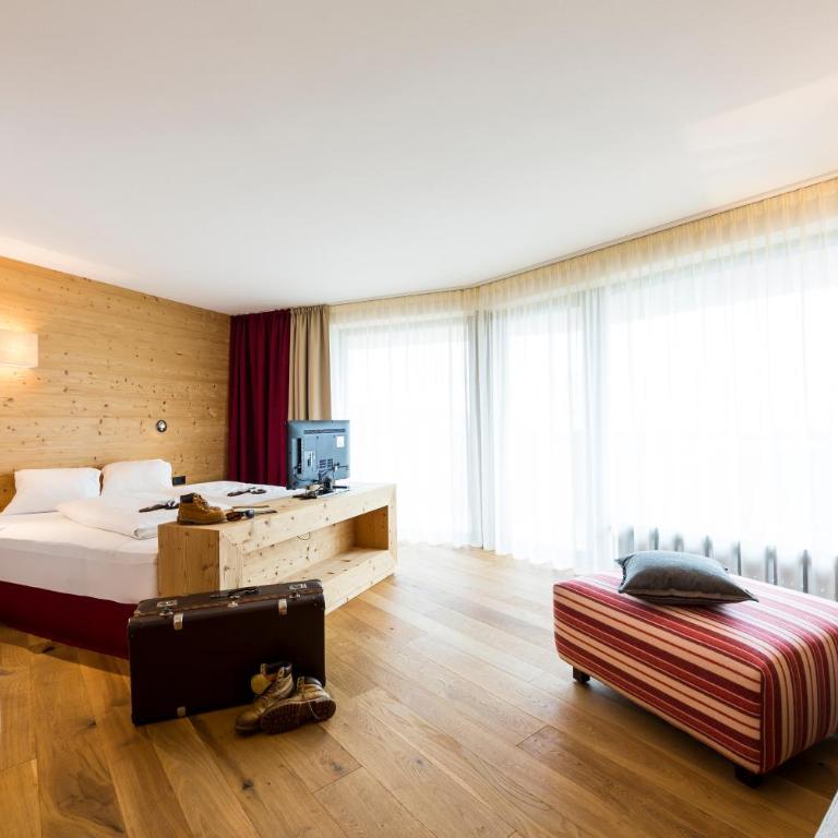 Dolomitenblick alps boutique hotel - Habitación Doble Superior con balcón y vistas a la montaña - 8