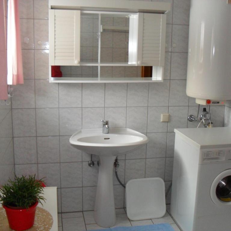 Ferienhaus Warmuth - Apartment mit 1 Schlafzimmer und Terrasse - 8