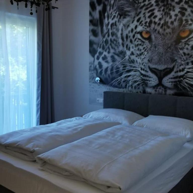 Enjoyit Velden West - Doppelzimmer mit Balkon - 10