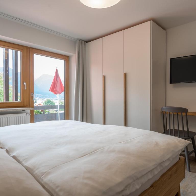 Ferienwohnungen Alpentraum - Landhaus Gutermann - Apartment mit 1 Schlafzimmer - 2