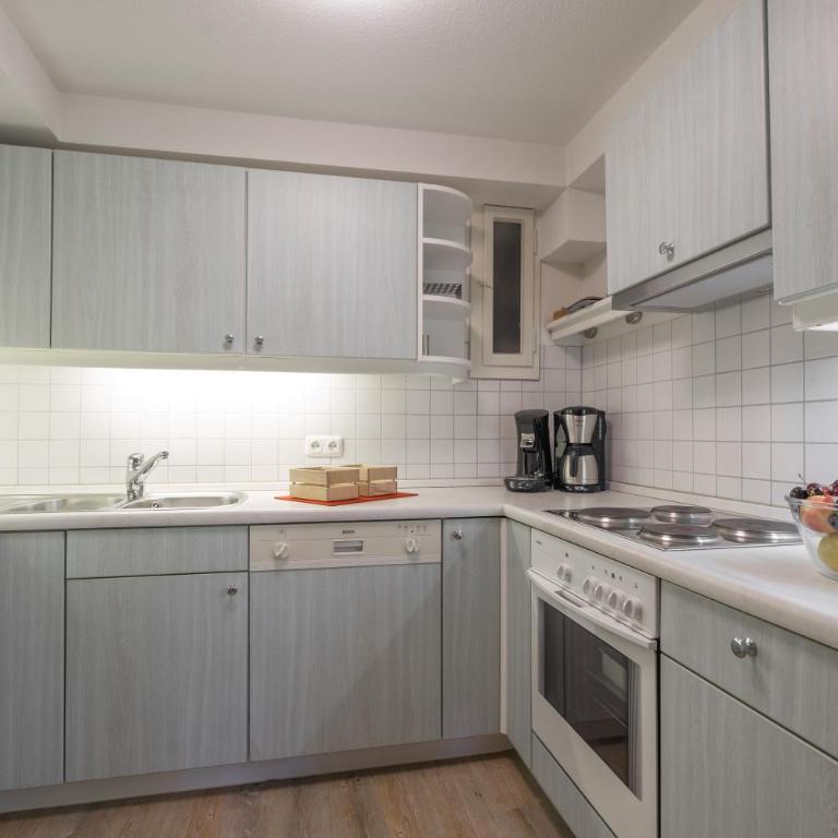 Ferienwohnungen Alpentraum - Landhaus Gutermann - Apartment mit Terrasse - 6