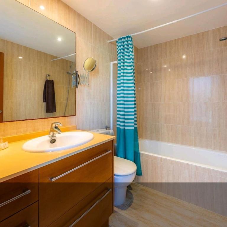 Syrenah - Three-Bedroom Apartment - 31