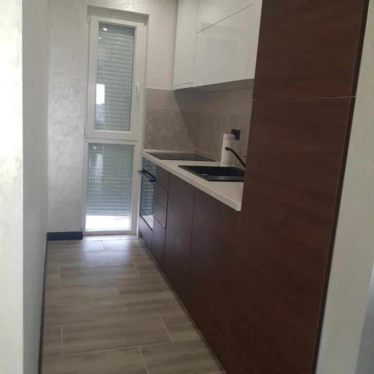 Divcibare Golden Luxx Apartman - Apartman sa 1 Spavaćom Sobom - 8
