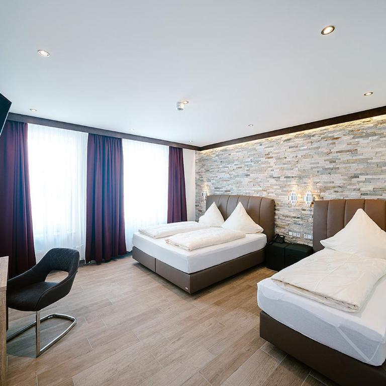 Central City Hotel - Comfort Dreibettzimmer - 1