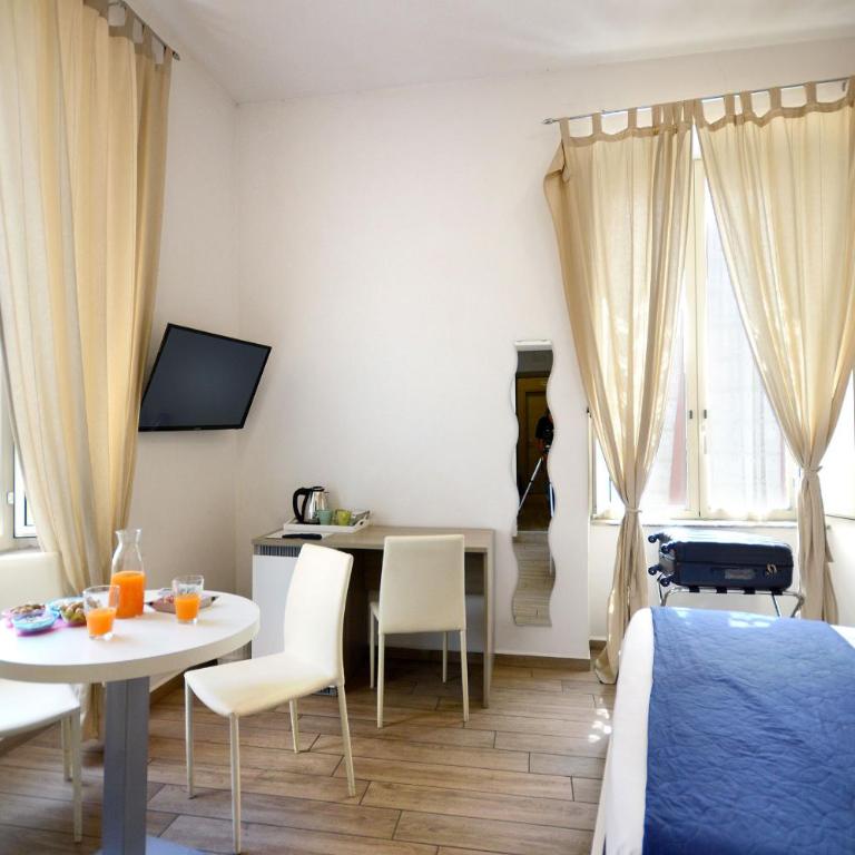 B&B Funikuli Funikula - Camera Matrimoniale con Bagno Privato - 17