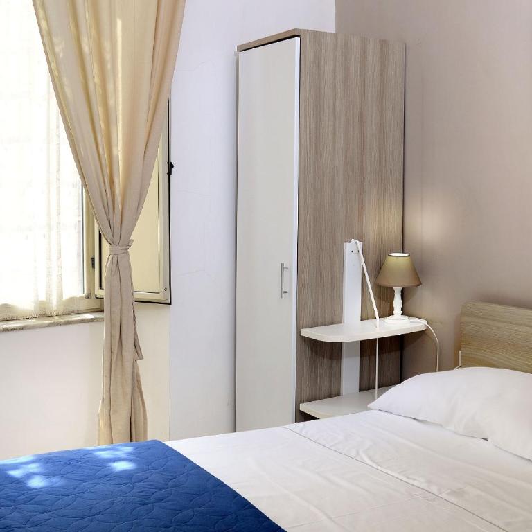 B&B Funikuli Funikula - Camera Matrimoniale con Bagno Privato - 20