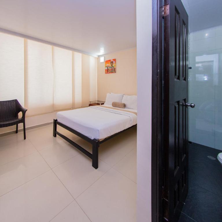 Hotel Marina Suites By GEH Suites - Habitación Doble Económica (Cama doble) - 14