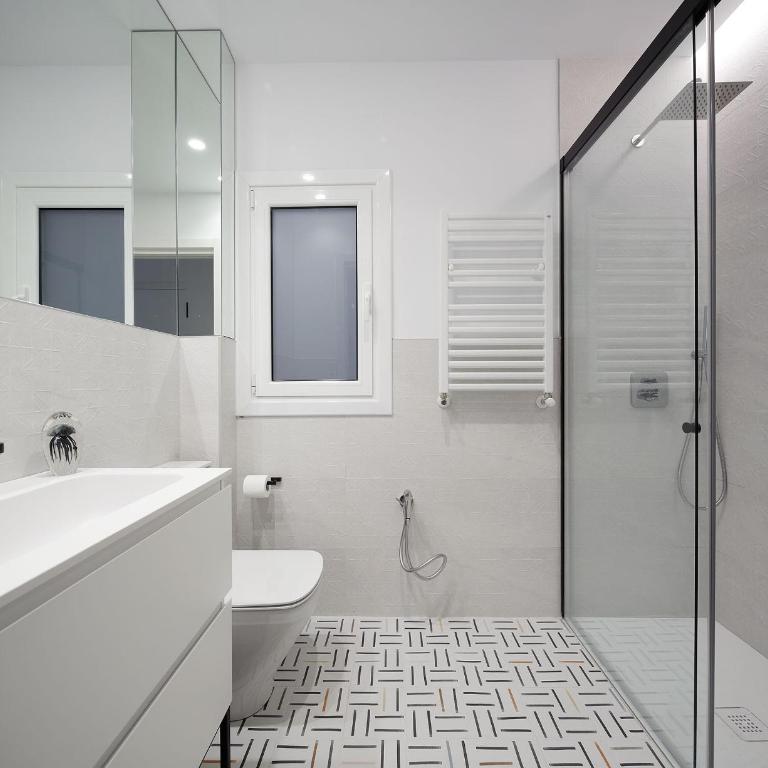 ARRASATE SUITE Stylish, Super Central and New. - Apartamento - 14