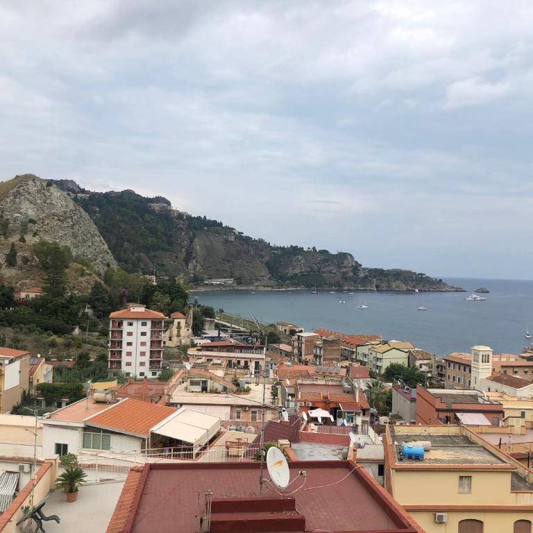 Taormina Wonderful Solarium - Appartamento con 2 Camere da Letto - 36