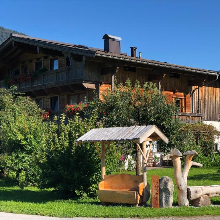 Schwarzenbergerhof - Apartment mit Balkon - 13