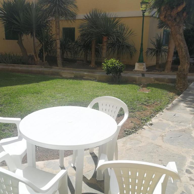 HUELLA CANARIA Complejo LAS OLAS - Apartamento de 2 dormitorios - Milu - 2