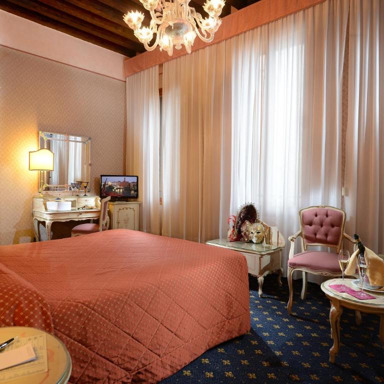 Hotel Rialto - Camera Tripla Classic - Non Fumatori - 3
