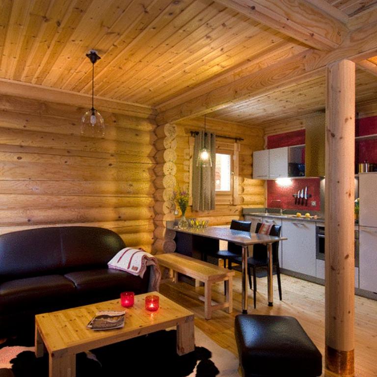 Chalet Ana & SPA - Appartement 2 Chambres (1 Chambre avec lit superposé) - 3