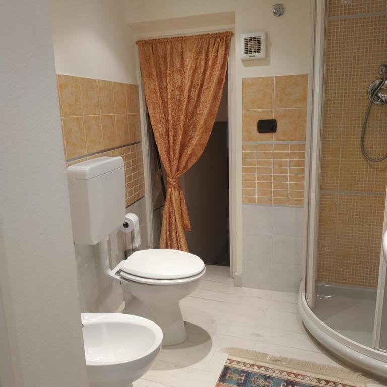 JOLI STUDIO VUE MER, VIEILLE VILLE MENTON - Studio - Vue sur Mer - 13