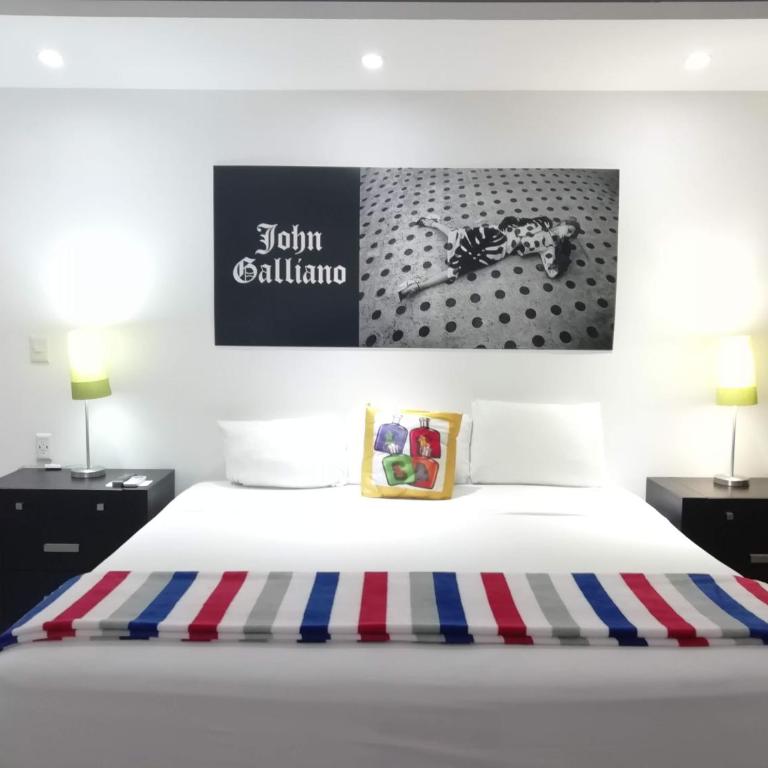 MayaFair Design Hotel - Suite Room - 6