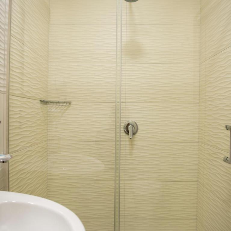 Smeraldo Suite - Double Room with Private Bathroom - 12